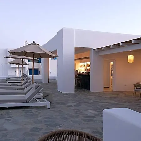 Kameo, Antiparos Town